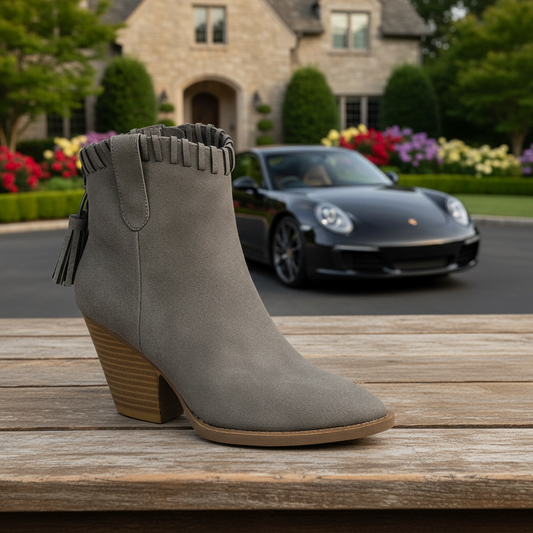 FL-river-23greybootiesforwomenNancyAlvarezCollections_6cce6de4-6e49-43ed-be54-ffacc381ed0c